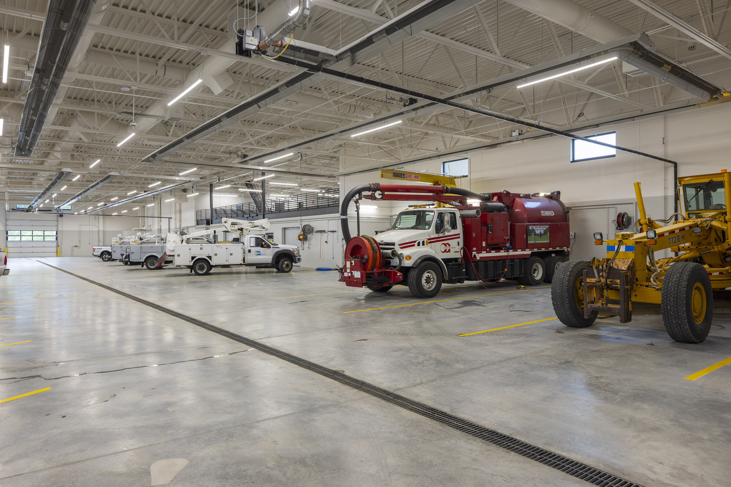 Cottage Grove Utilities Building 1