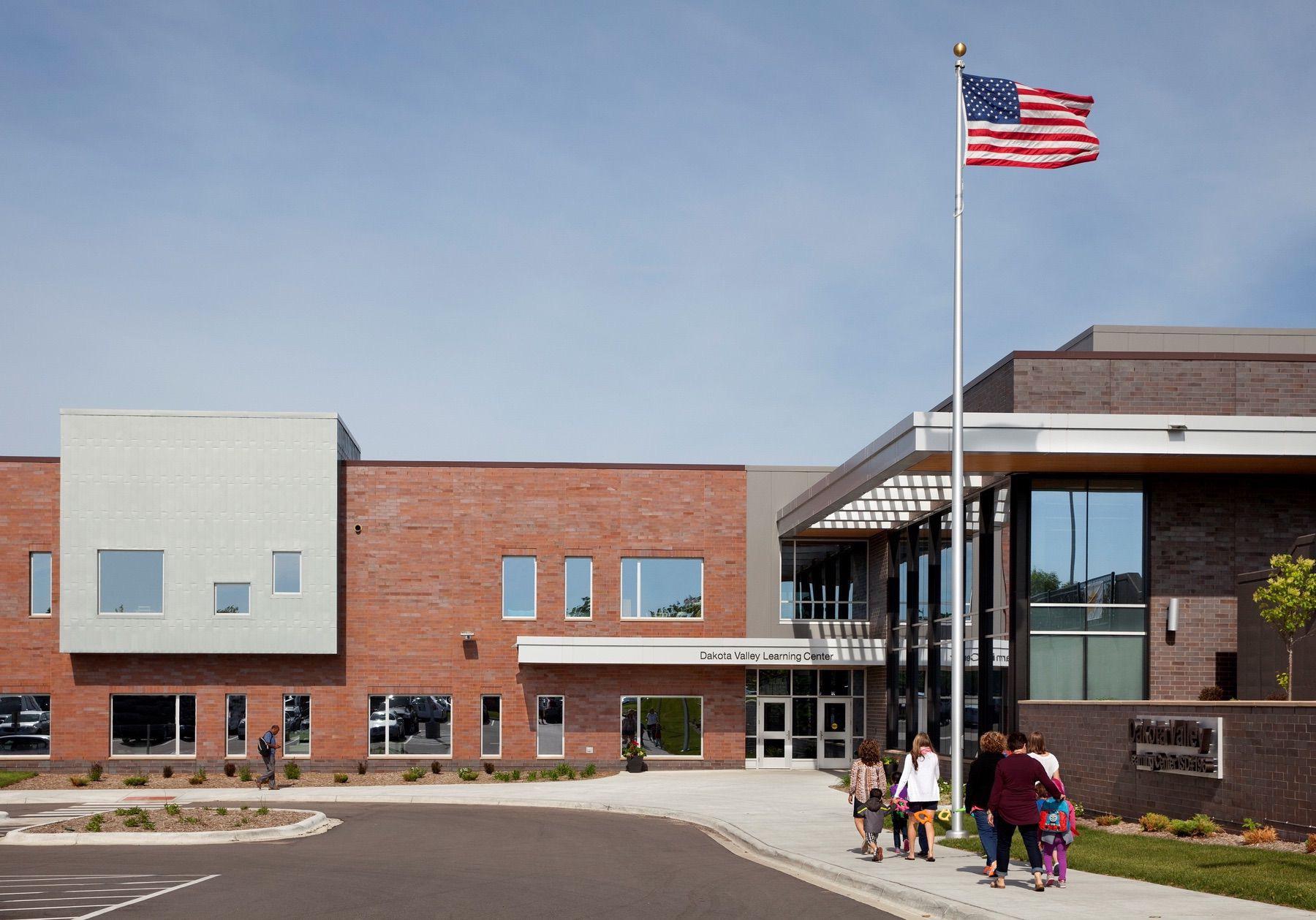 Dakota Valley Learning Center | Wold Architects & Engineers