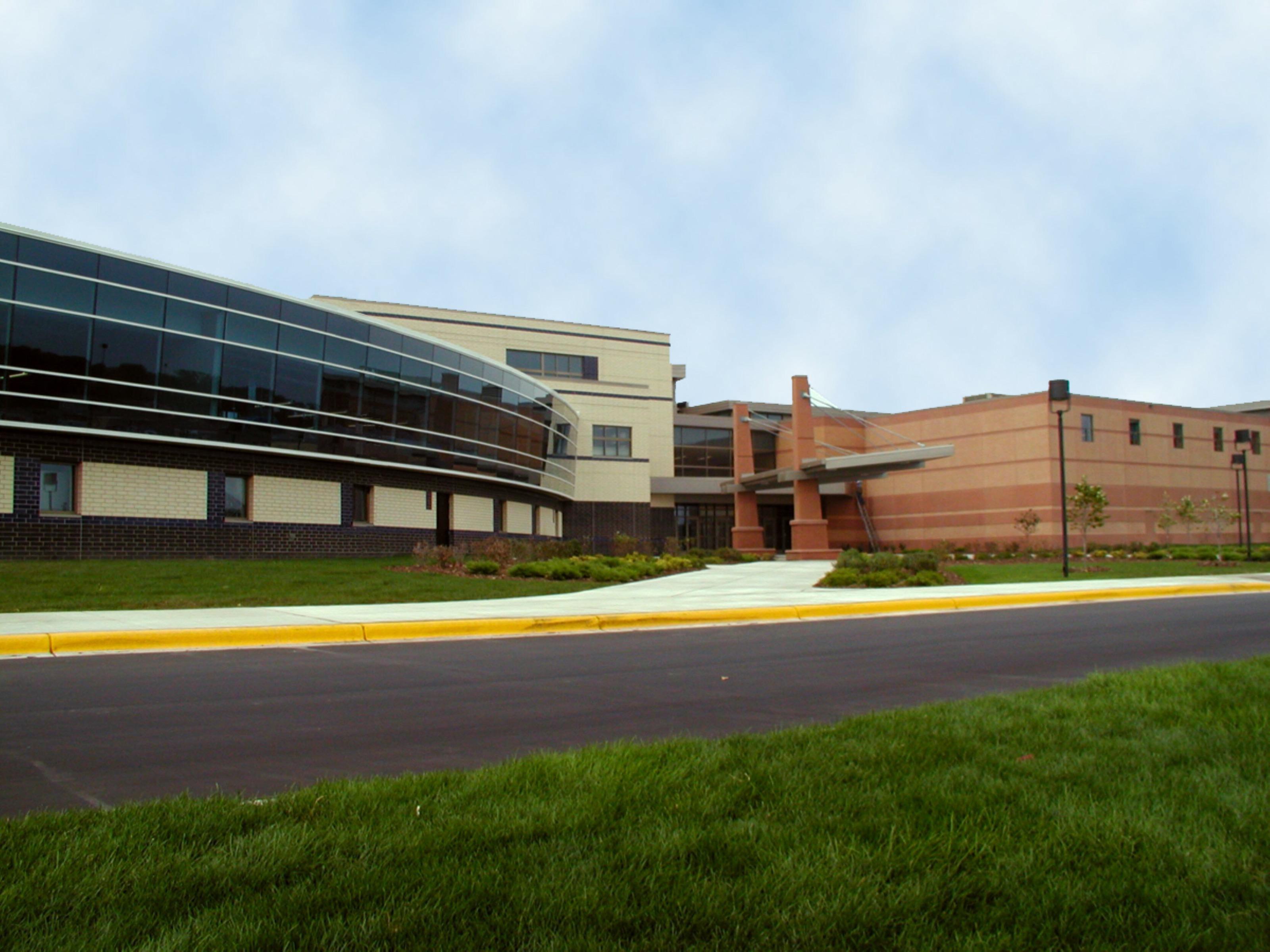 Prior Lake High School Wold Architects & Engineers