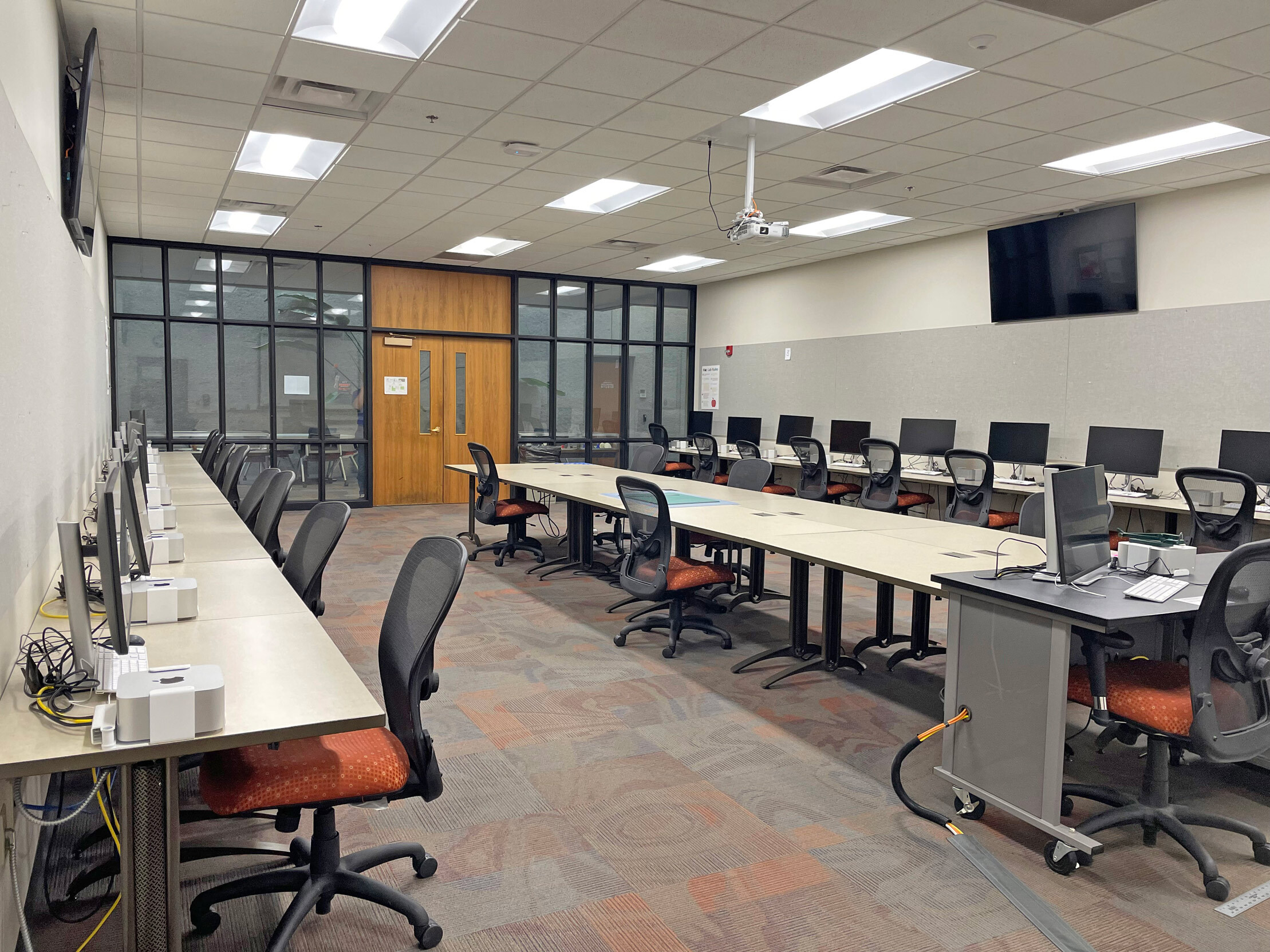 USI Technology Center 1