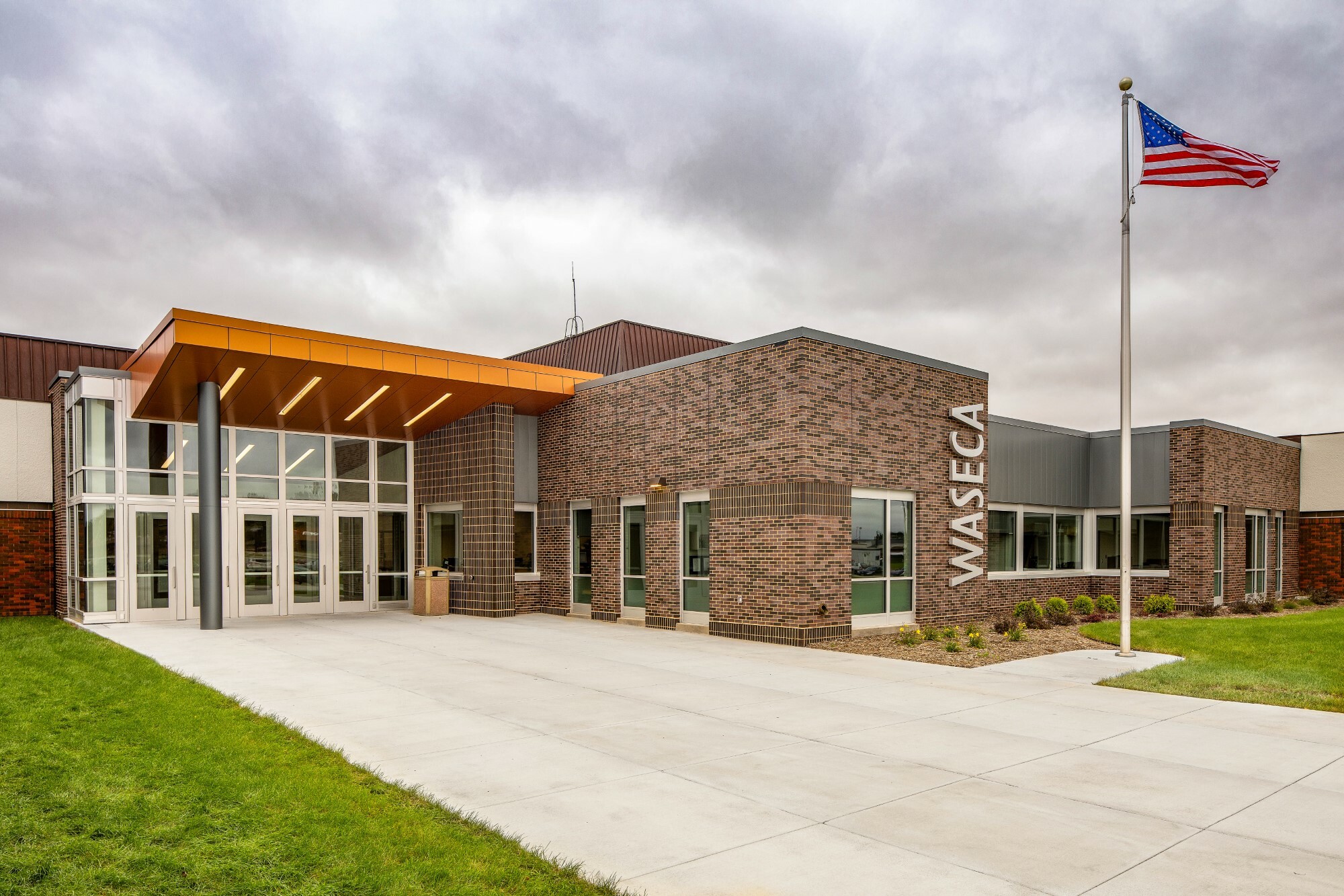 Waseca Junior Senior School4