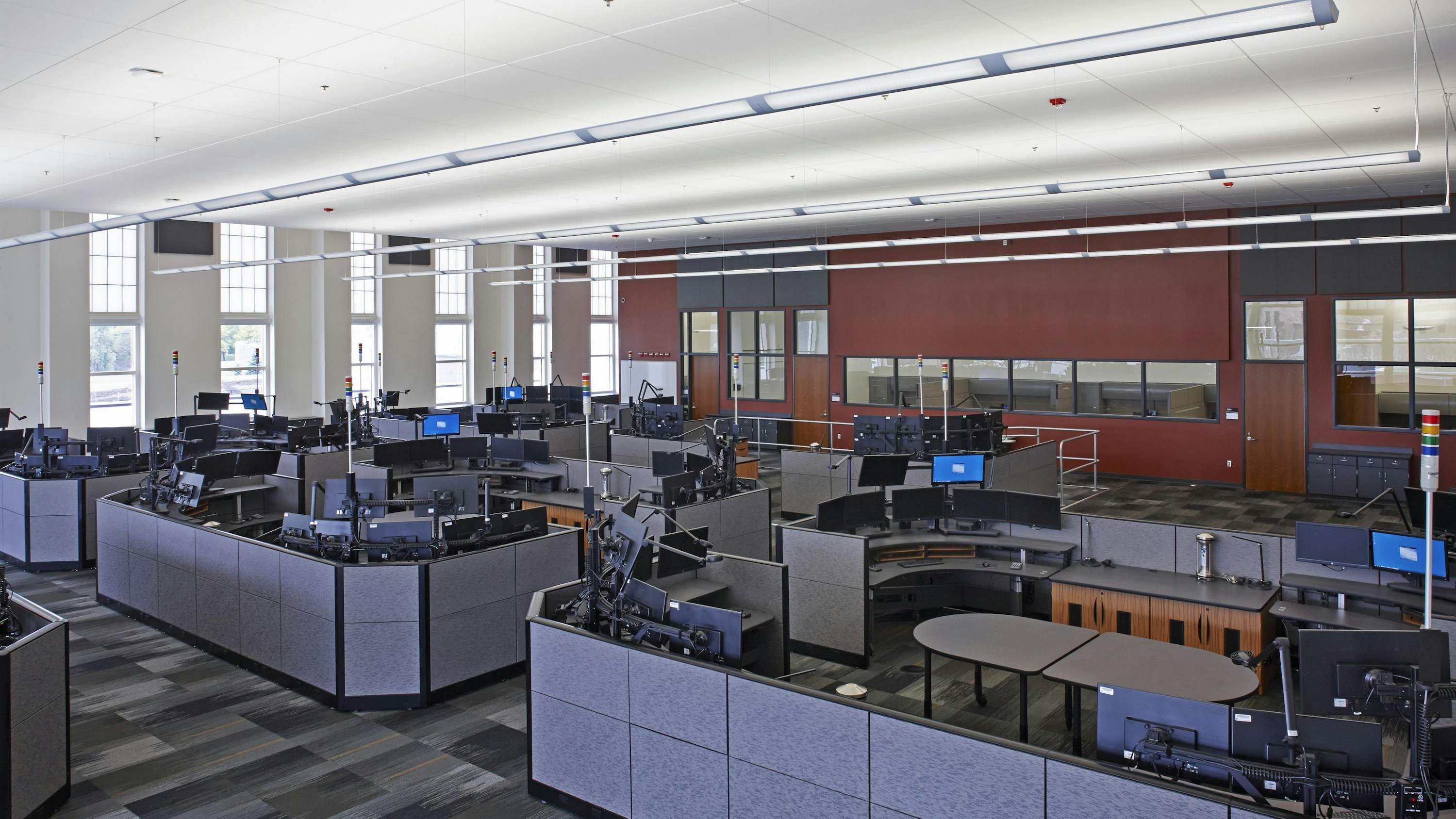 Hennepin County 911 Emergency Wold Architects Engineers hennepin-county-911-emergency-wold-architects-engineers