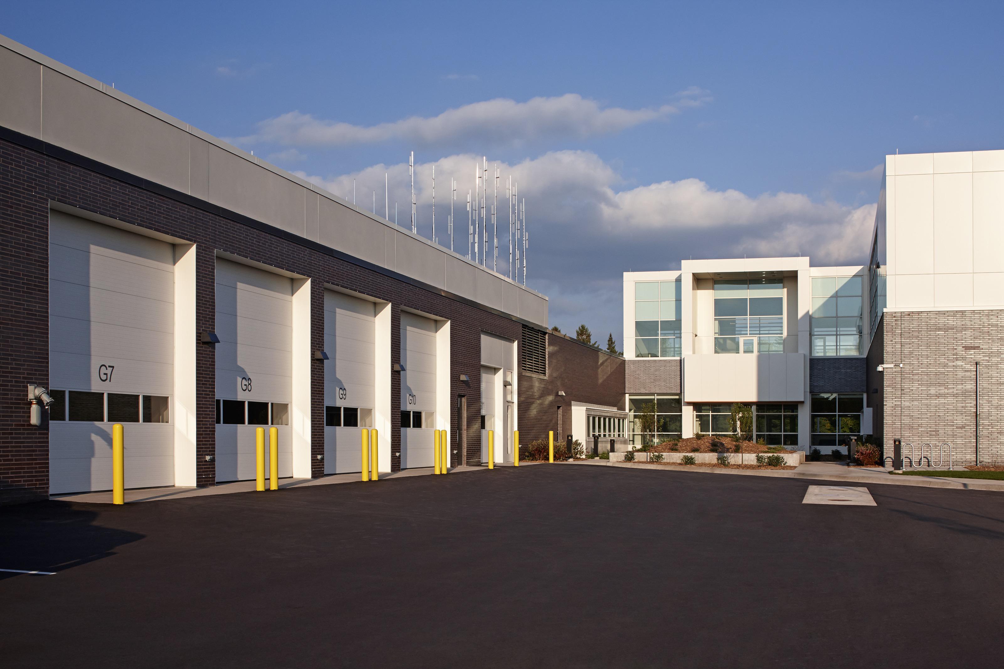 Hennepin County 911 Emergency Communications Center5