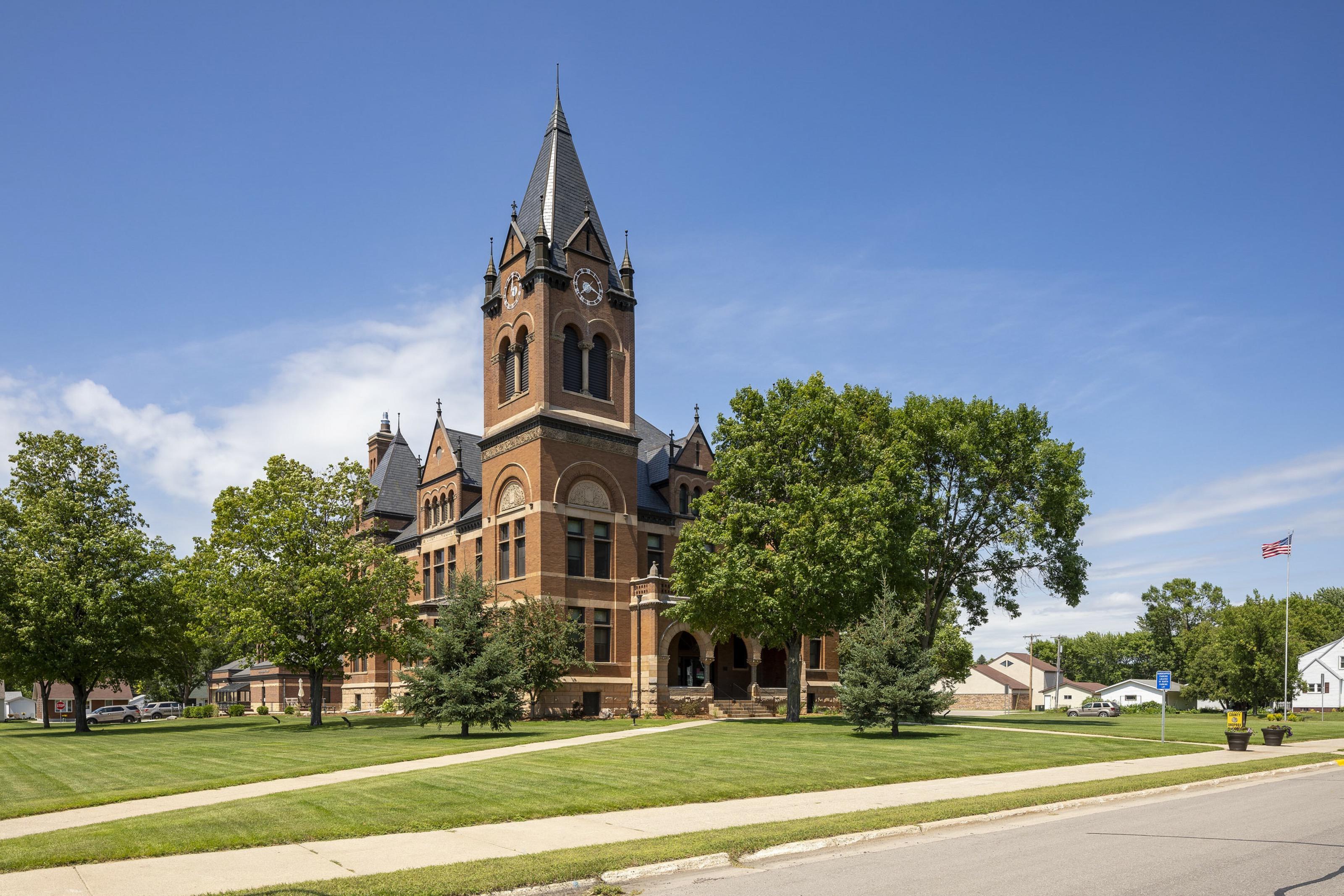 Swift County Courthouse2