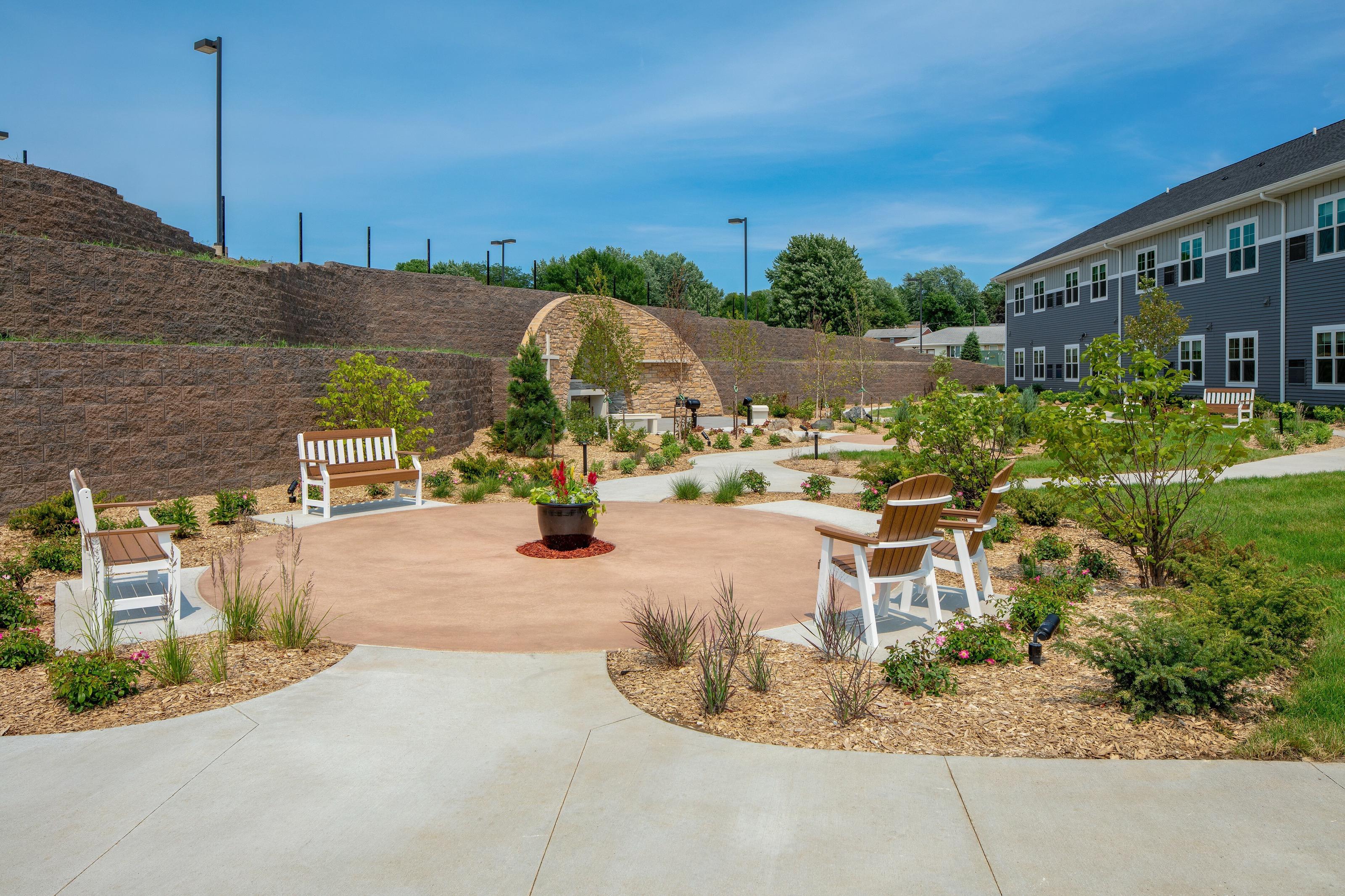 St anthony garden view4