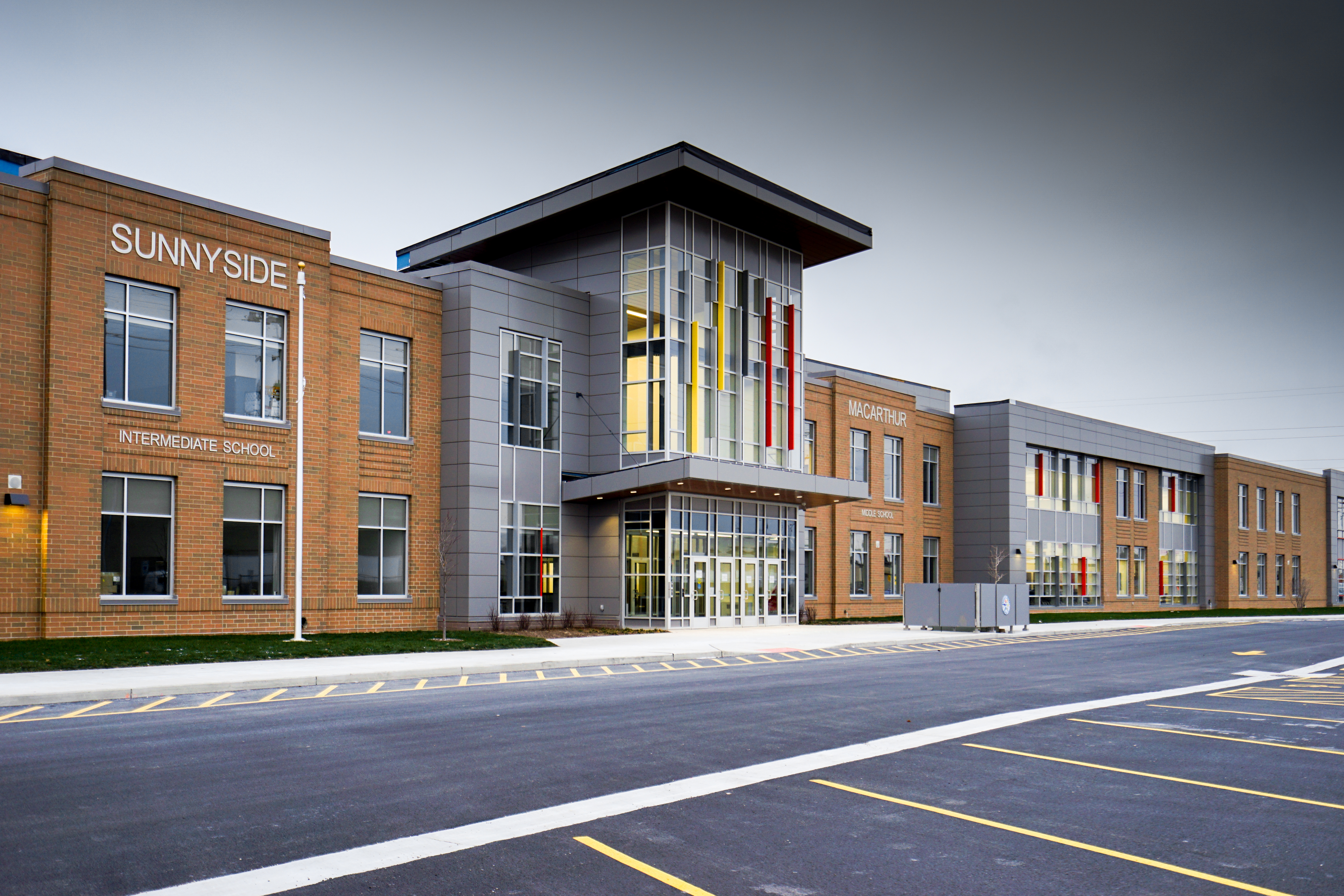 Sunnyside Macarthur MS 1